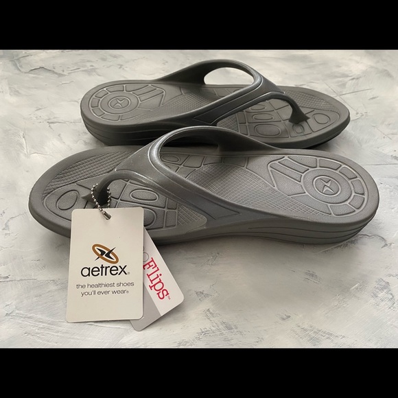 NEW Water Friendly Grey Fiji Flip Flop with Arch Support - Picture 4 of 4